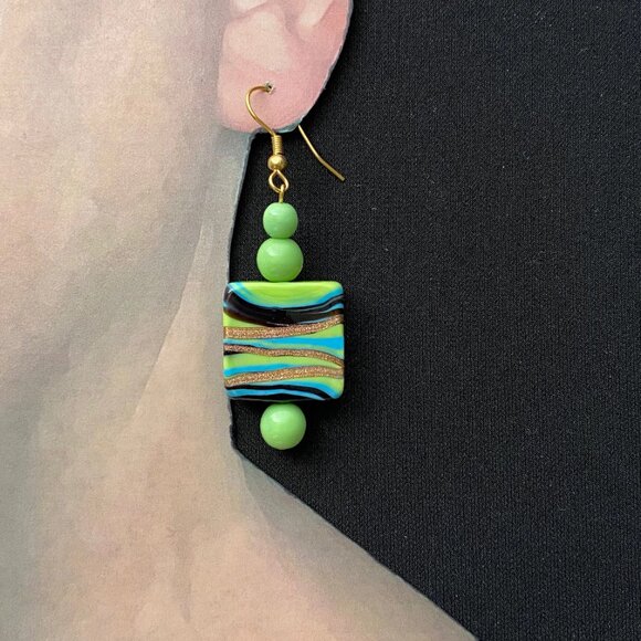 Handcrafted Italian Green Glass Square Drop Earrings - Picture 2 of 4